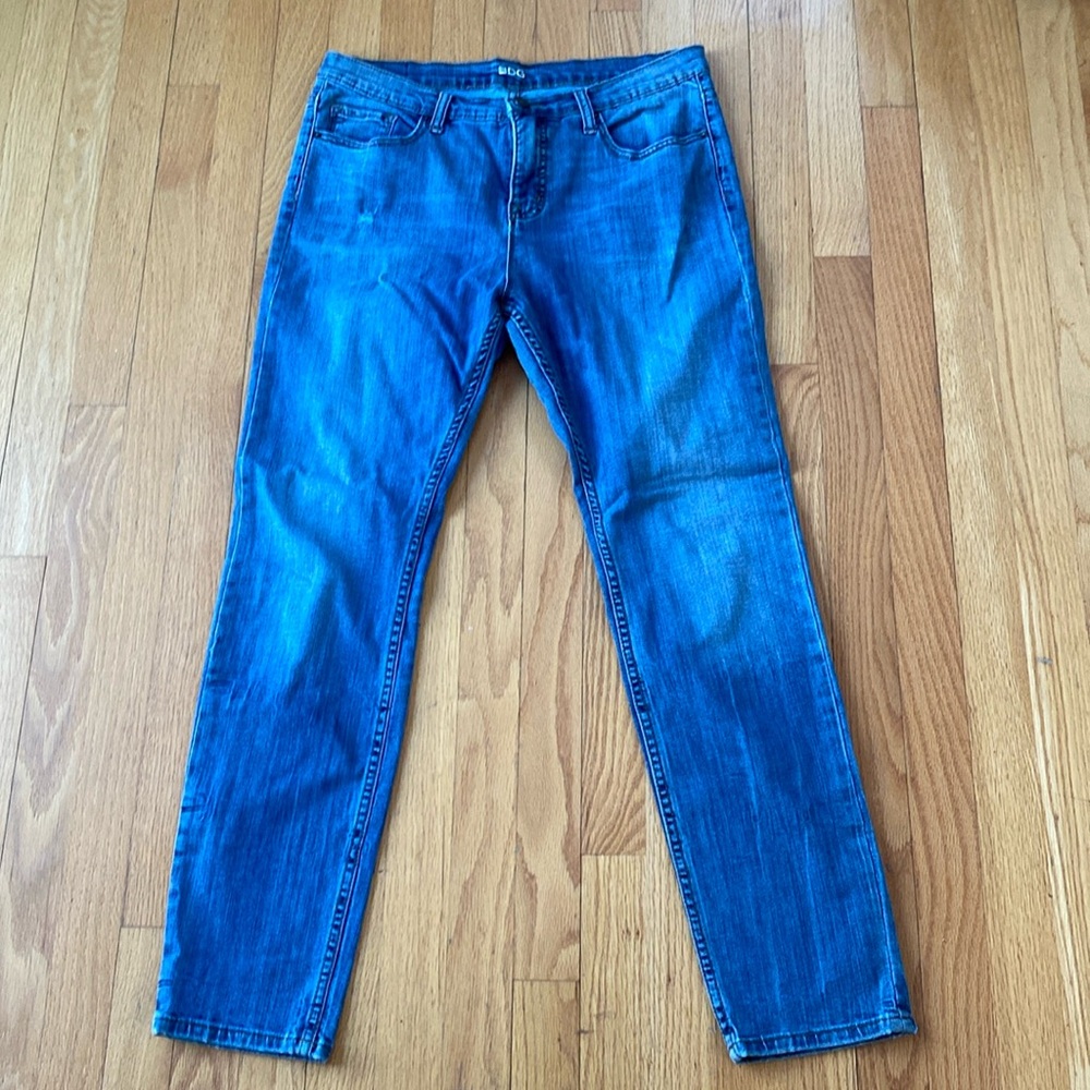 BDG Bulldog Hi Rise Cigarette Ankle Skinny Jeans with Stretch 32 W 30 L